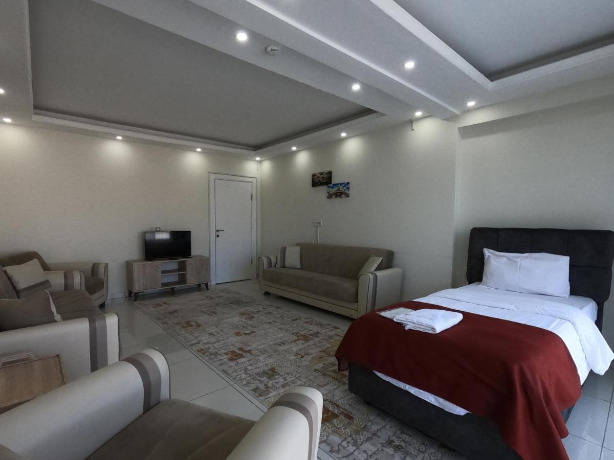 Cnr Otel Airport Istanbul Exterior photo